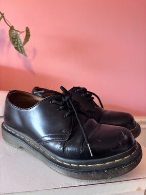 Dr. Martens 1461 - Need love